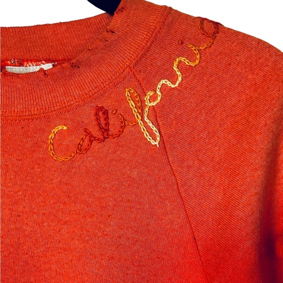 I Stole My Boyfriends Shirt Crewneck Sweatshirt California Size Small - Picture 3 of 8